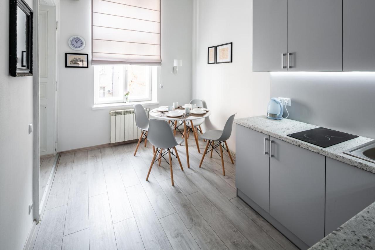 Bookinist Apartment Lviv Ngoại thất bức ảnh