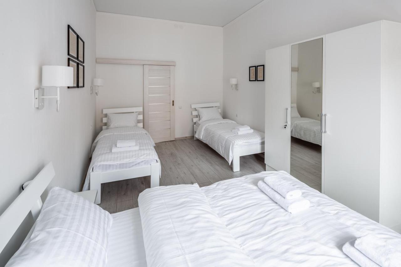 Bookinist Apartment Lviv Ngoại thất bức ảnh